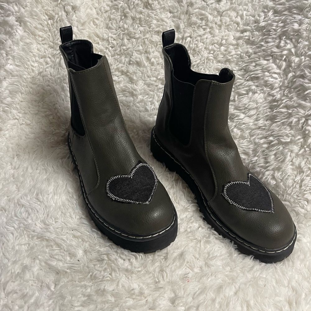 Sincerely Jules Pull On Boots dark gray Faux leather fabric patchwork SZ10 - Picture 1 of 10